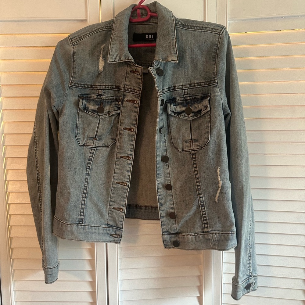 KUT from the Kloth Women's Distressed Denim Jacket - Gray